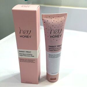 Hey Honey Sweet Treat Wild Berry & Honey Yogurt Recovery Mask 2.3 fl.oz